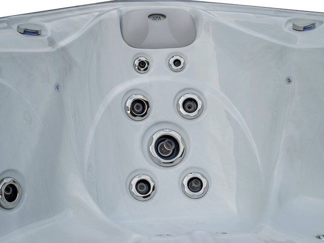 Outdoor spa - afbeelding 2 van  6