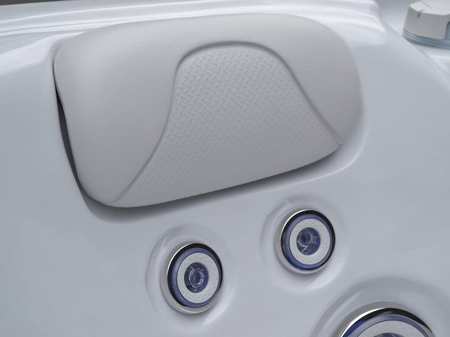 Outdoor spa - afbeelding 8 van  11