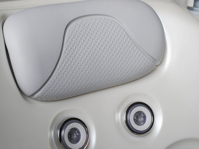 Outdoor spa - afbeelding 8 van  14