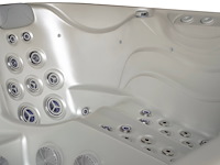 Outdoor spa - afbeelding 9 van  14