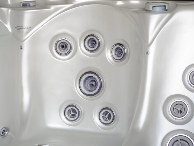 Outdoor spa - afbeelding 11 van  14