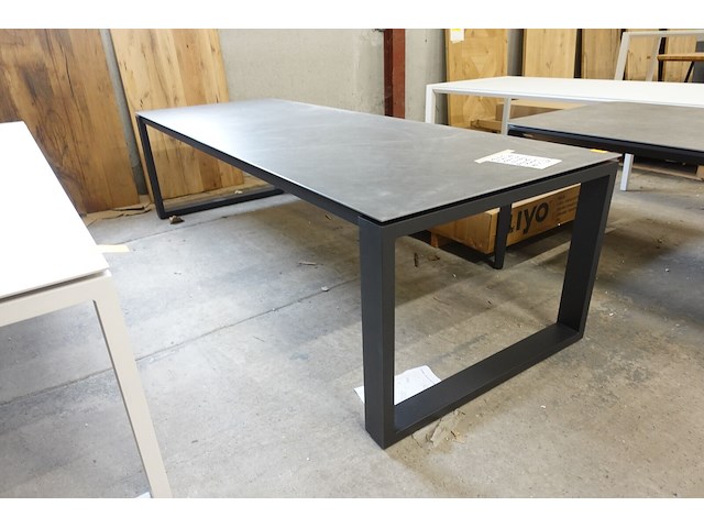 Outdoor tafel liyo - afbeelding 2 van  4