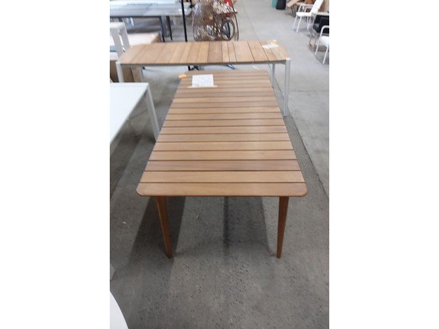Outdoor tafel teak look - afbeelding 4 van  5