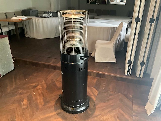 Outtrade lfh-a-pc terrasverwarming op gas (4x) - afbeelding 1 van  19