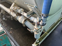 Ova opbouw vrachtwagen voor bulktransport - afbeelding 6 van  8