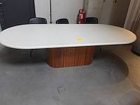 Ovalen eettafel - afbeelding 2 van  4