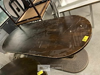 Ovalen houten tafel - afbeelding 1 van  3