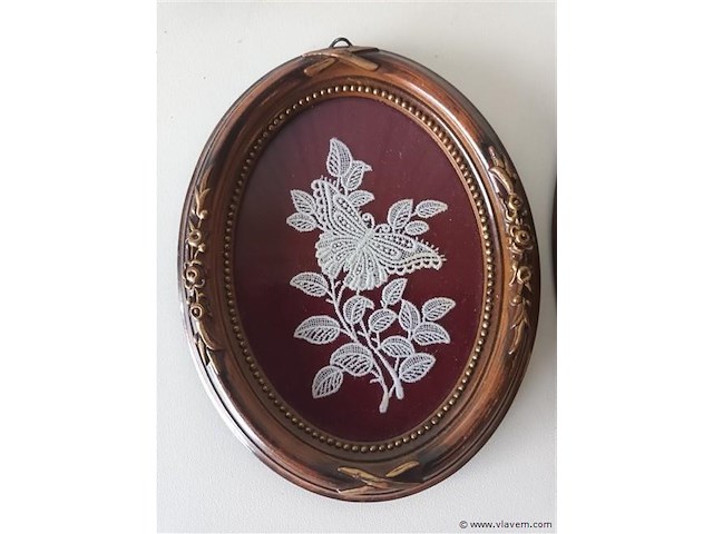 Ovalen kader met kantwerk. 3 stuks - afbeelding 2 van  3