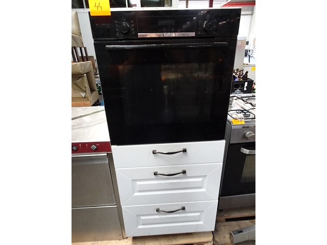 Oven bosch - afbeelding 1 van  4