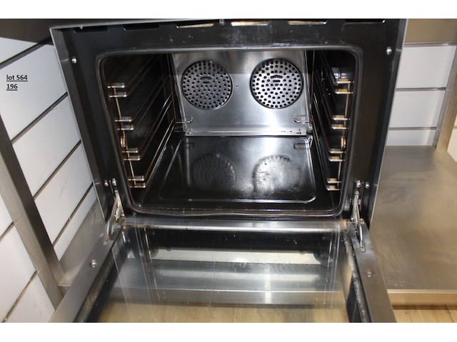 Oven combisteel + rvs tafel - afbeelding 1 van  2