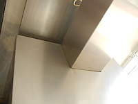 Oven multi functioneel in inox met 6 vuurpitten, merk smeg, met achterplaat en dampkap (siemens) - afbeelding 12 van  12