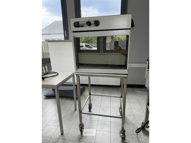 Oven op wielen - afbeelding 1 van  4