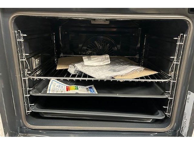 Oven zanussi - afbeelding 4 van  7