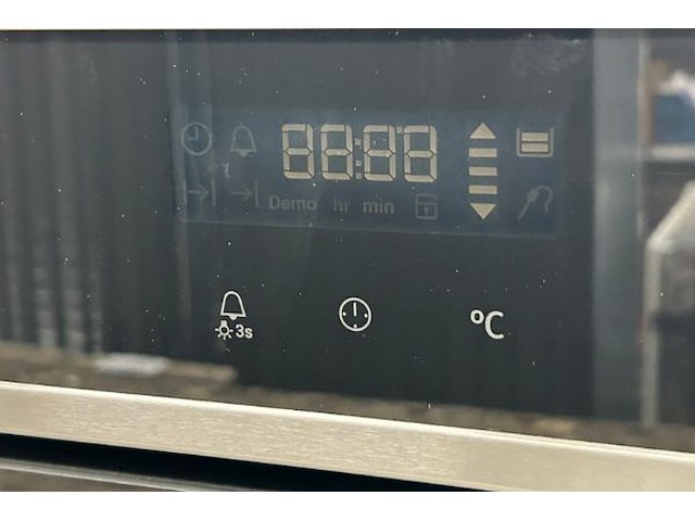 Oven zanussi - afbeelding 4 van  8