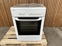 Oven/fornuis beko cm68000 - afbeelding 1 van  9