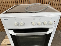 Oven/fornuis beko cm68000 - afbeelding 2 van  9