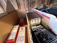 Over rev limiter - afbeelding 1 van  4