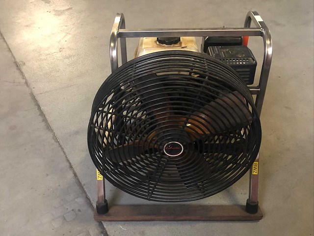 Overdrukventilator - afbeelding 1 van  2