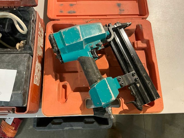 Overig aannemersmateriaal (2x) - afbeelding 7 van  7