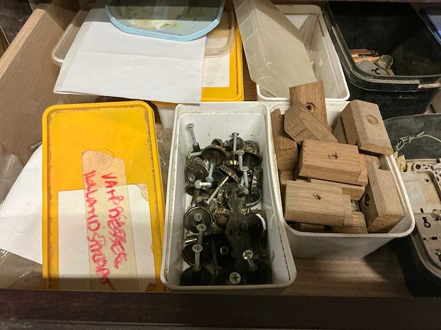 Overige aannemersmateriaal - afbeelding 10 van  27