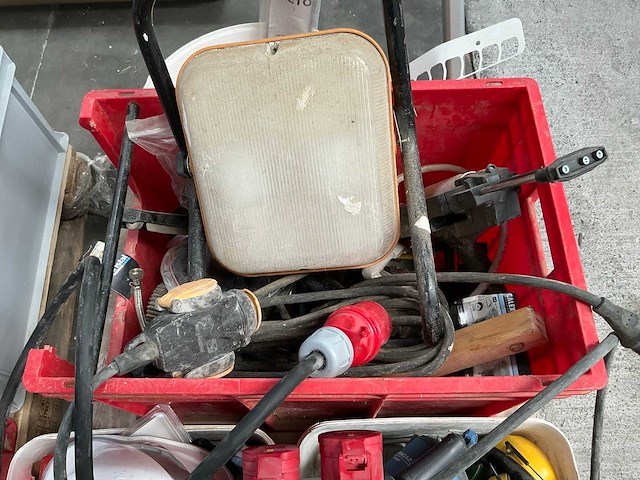 Overige aannemersmateriaal - afbeelding 13 van  14