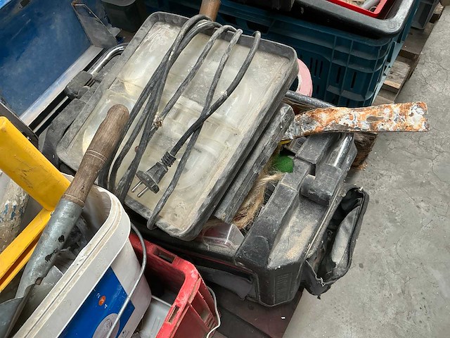 Overige aannemersmateriaal - afbeelding 2 van  19