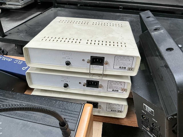 Overige audio-apparatuur (12x) - afbeelding 6 van  8