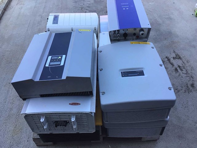 Overige diverse omvormer (13x) - afbeelding 6 van  12