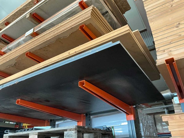 Overige hout- en plaatmateriaal (13x) - afbeelding 2 van  5