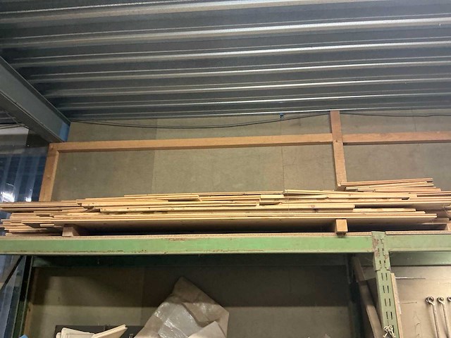 Overige hout- en plaatmateriaal - afbeelding 15 van  16