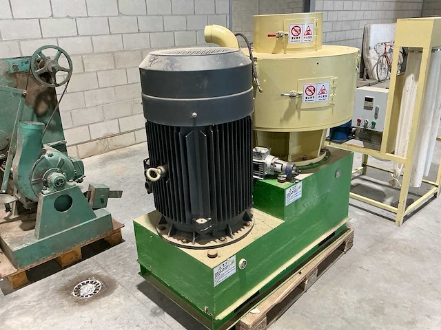 Overige houtbewerking pelletmachine - afbeelding 10 van  22