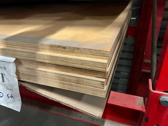 Overige houten plaatmateriaal (43x) - afbeelding 2 van  9