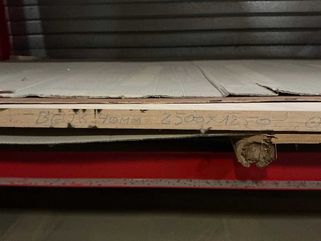 Overige houten plaatmateriaal (89x) - afbeelding 10 van  13