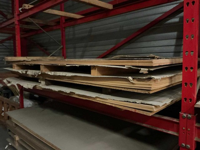 Overige houten plaatmateriaal (89x) - afbeelding 13 van  13