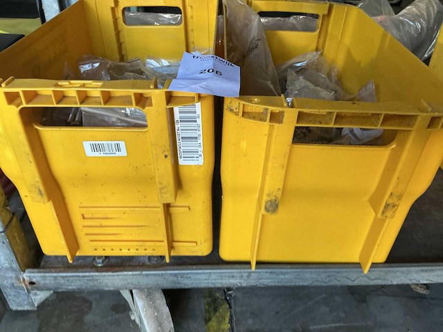 Overige magazijninventaris bouten enz - afbeelding 2 van  2