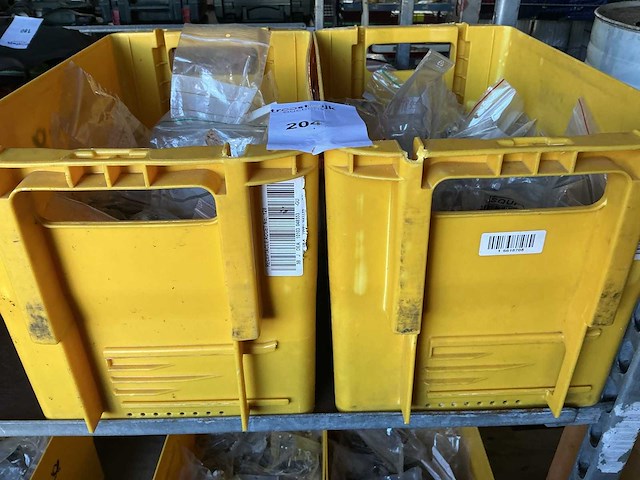 Overige magazijninventaris bouten enz - afbeelding 2 van  2