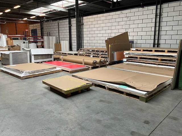 Overige voorraden grafisch materiaal - afbeelding 1 van  45