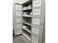 Overtoom 2-deurs opbergkast - afbeelding 3 van  3