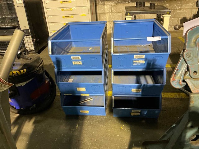 Overtoom grijpvoorraadbak (6x) - afbeelding 2 van  3