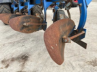 Overum hydraulische wentelploeg 5-schaar – functioneel – puntafstand 90 cm - afbeelding 8 van  9