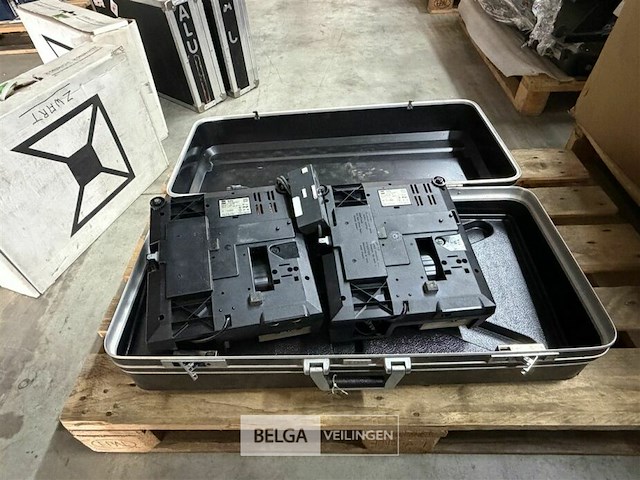 Overvloeisysteem dia projectors in case - afbeelding 2 van  6