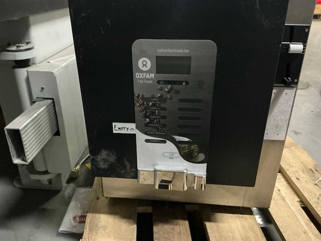Oxfam koffiemachine - afbeelding 2 van  4