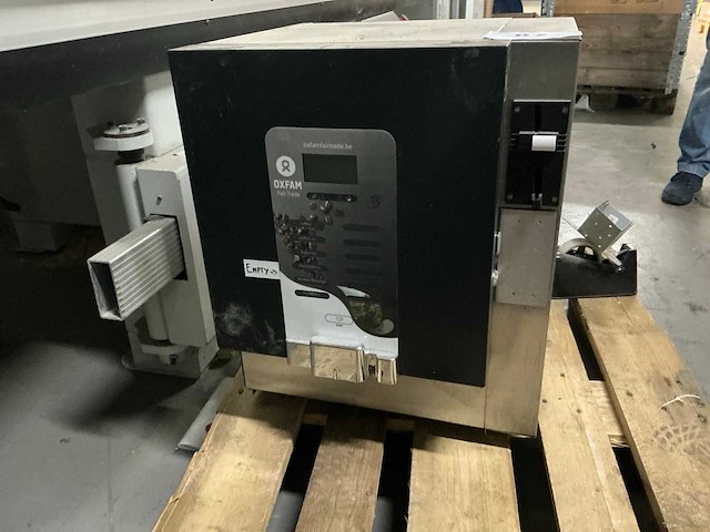 Oxfam koffiemachine - afbeelding 1 van  4