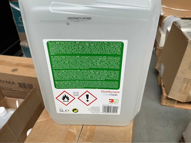 Oxyclean partij desinfectiemiddel - afbeelding 4 van  6