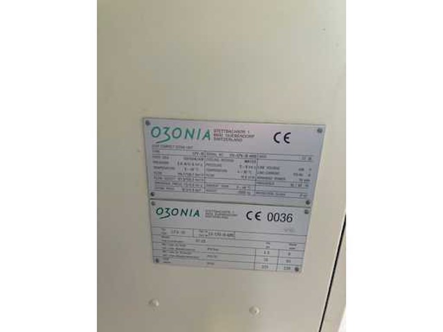 Ozonia - ozat cfv-10 - air filtration and treament - 2004 - afbeelding 3 van  6