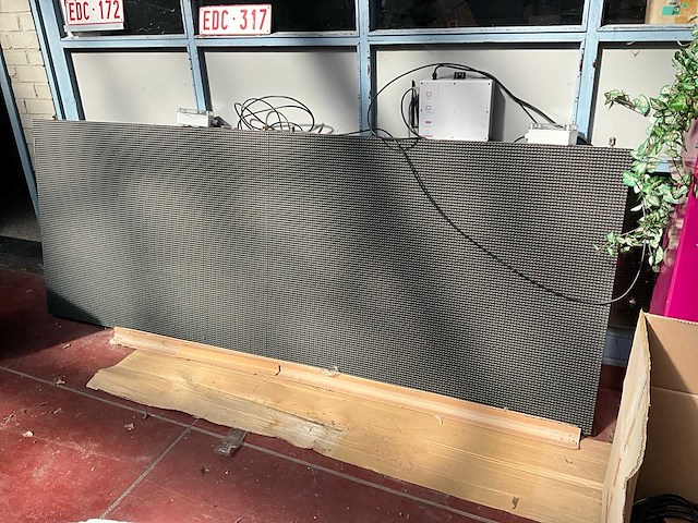 P10 led scherm - afbeelding 1 van  7