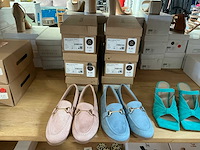 Paar damesschoenen (60x) - afbeelding 12 van  15