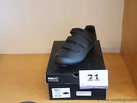 Paar wielrenschoenen agu r410 black; maat 43