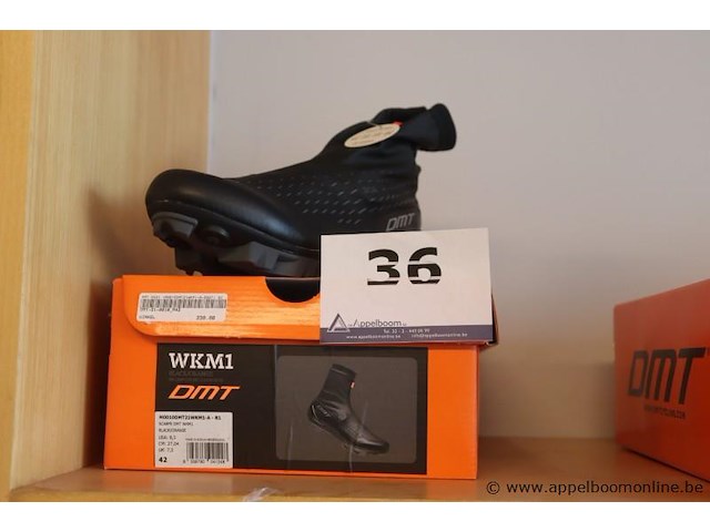 Paar wielrenschoenen dmt wkm1, maat 42 - afbeelding 1 van  2