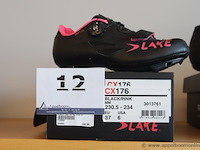 Paar wielrenschoenen lake cx179, maat 37